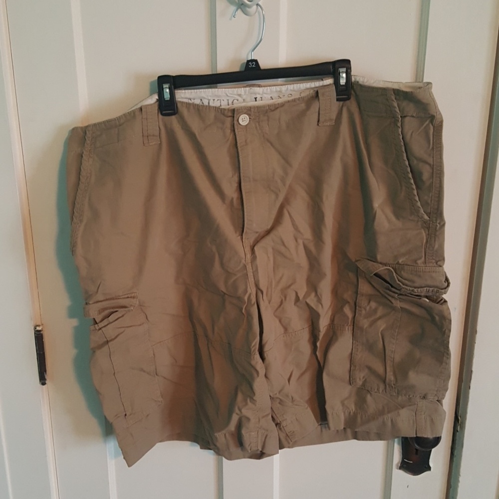 Mens cargo shorts